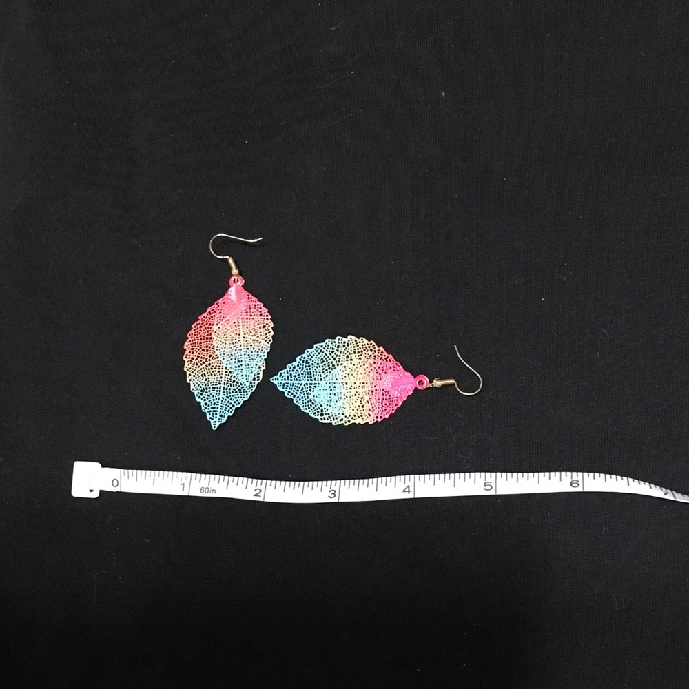 Layered leaf earrings - Picture 3 of 5